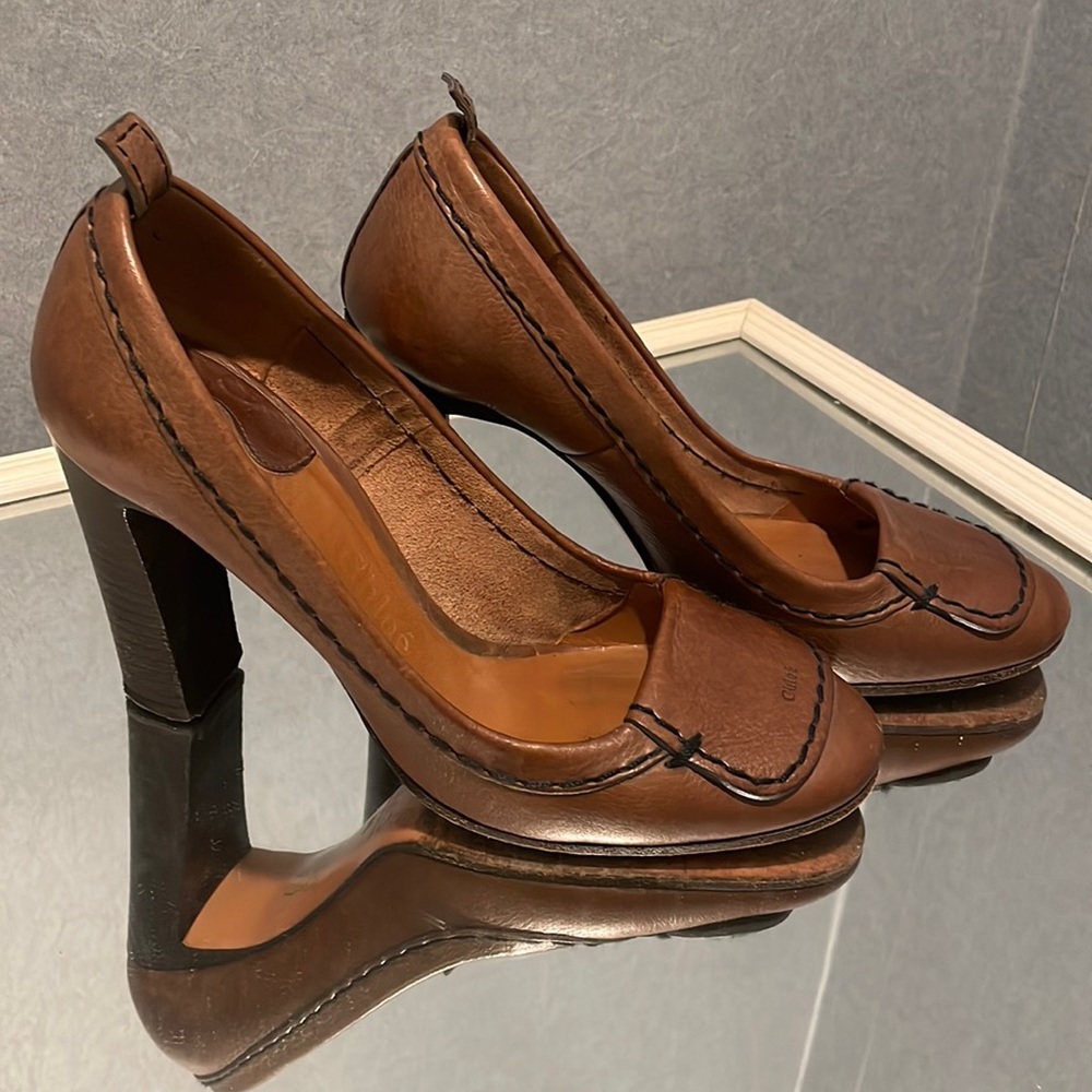 Chloe pumps. Size 6. Beige